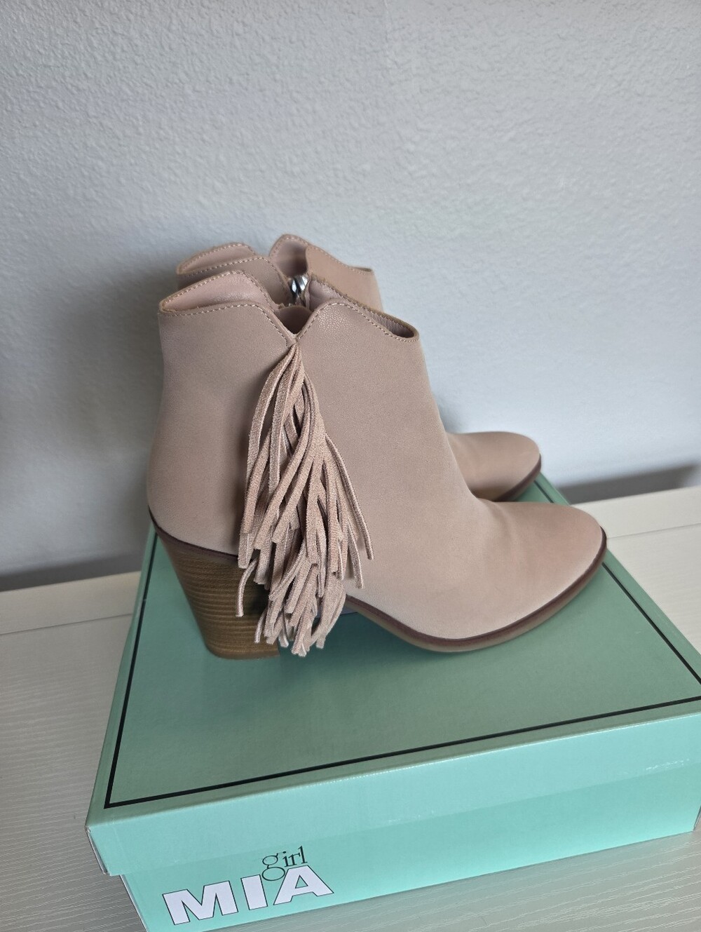 MIA Girl Avril Fringe Booties Blush Size 8.5